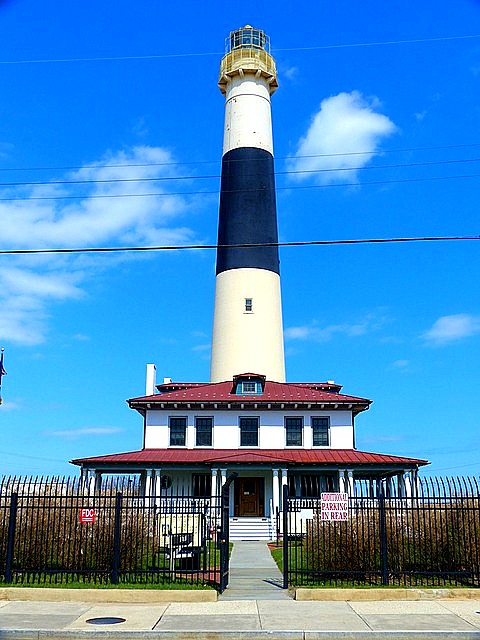 co navštívit a vidět na východním pobřeží USA, v Atlantic City Absecon Lighthouse