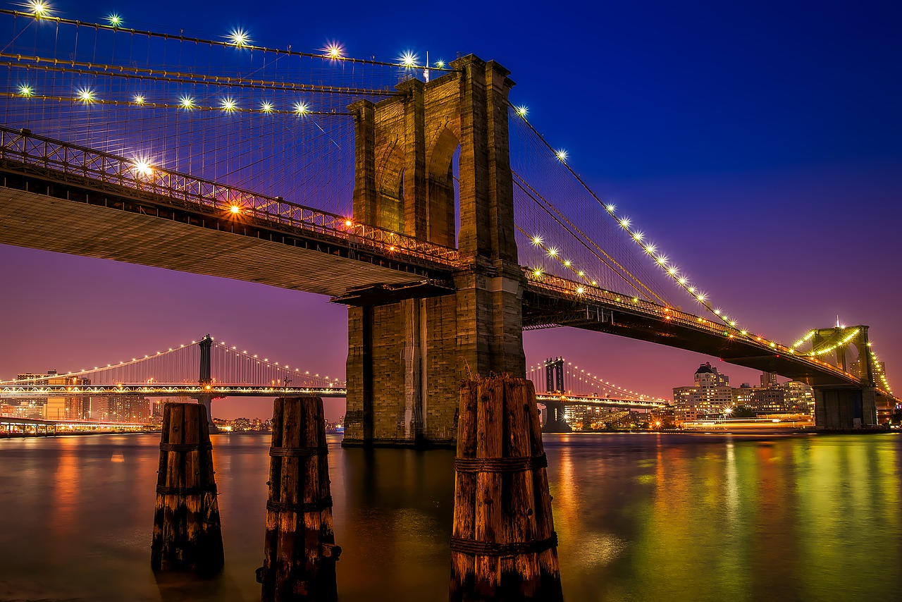 Brooklyn Bridge New York co navštívit a vidět