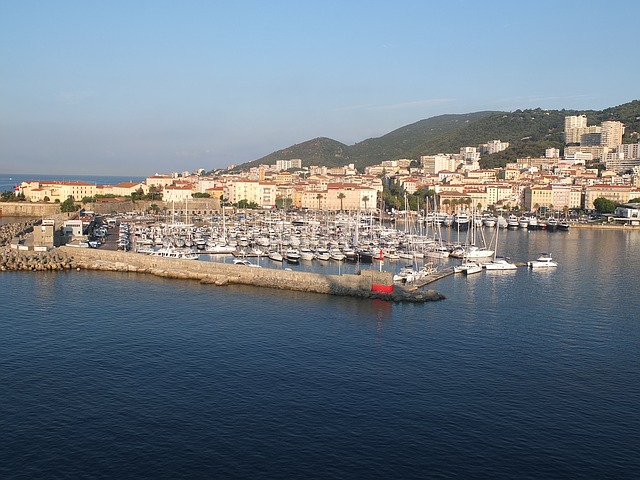 Korsika Ajaccio co navštívit a vidět, průvodce