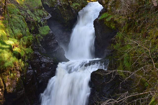 vodopády Gimel-les-Cascades co navštívit a vidět ve Francii