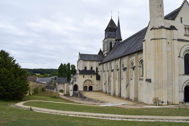 opatství Fontevraud co navštívit a vidět ve Francii
