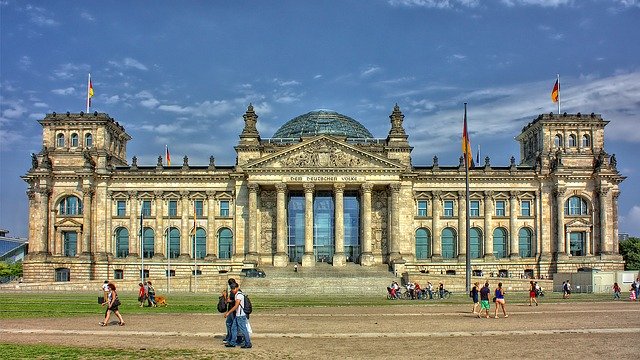 Berlín - Reichstag, Říšský sněm, co navštívit a vidět, turistické atrakce, průvodce Berlín