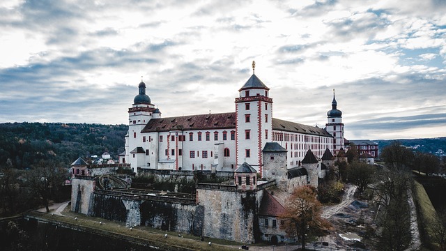 Německo Würzburg pevnost Marienberg co navštívit a vidět, průvodce