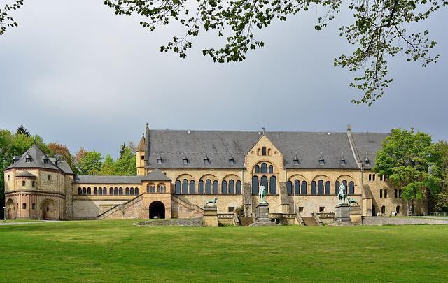 co navštívit a vidět v Sasku-Anhaltsku,Goslar Císařský palác