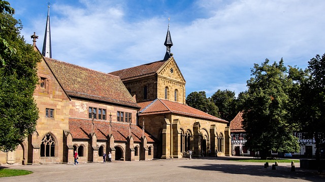 Stuttgart klášter Maulbronn co navštívit a vidět