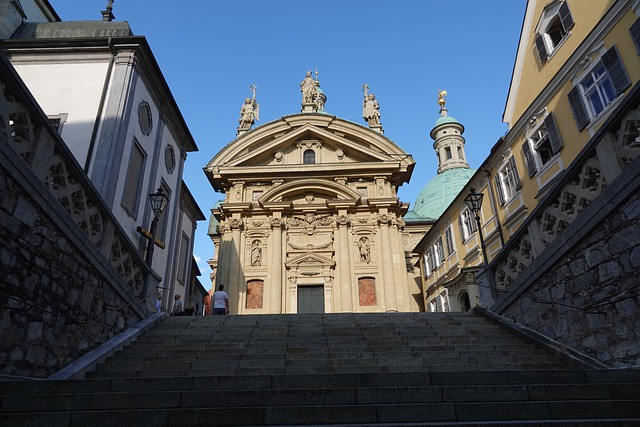 co navštívit a vidět v Grazu Mauzoleum Ferdinanda II. Cesty po světě