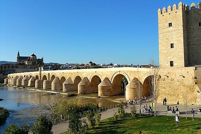 co navštívit a vidět v Córdobě římský most